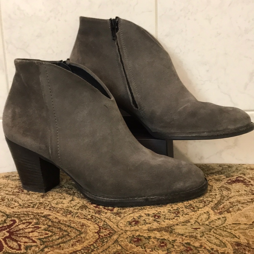 Paul Green Delgado Suede Zip Booties 6.5/9M US